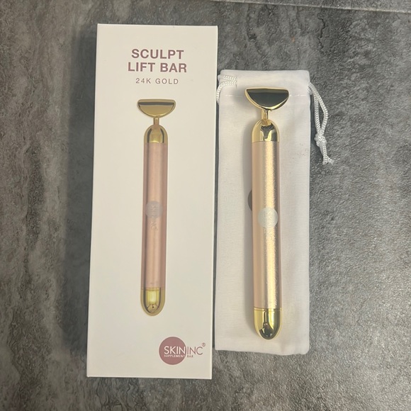 SKIN INC Sculpt Lift Bar in 24k Gold - Picture 2 of 4